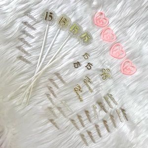 QUINCE CAKE TOPPERS